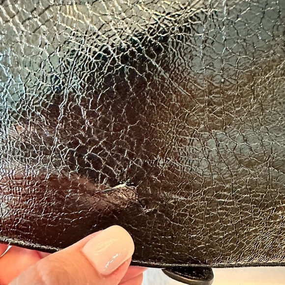 Beautiful Butterfly Overnight Travel Carpet Bag Unique Tapestry Feel - Picture 6 of 11